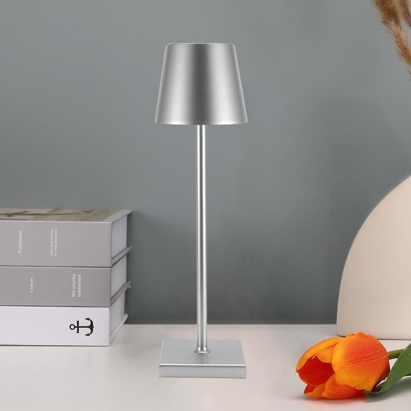 Lampe de table LED moderne sans fil
